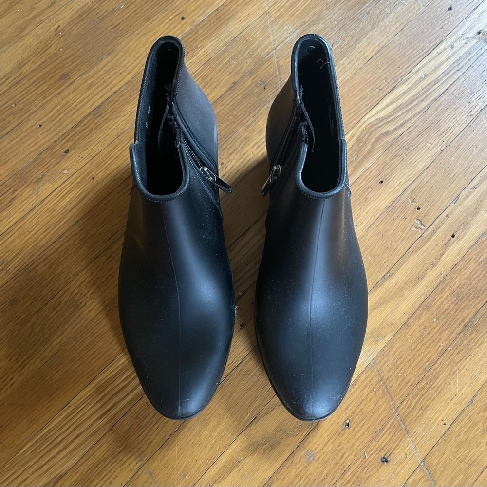 Sam Edelman black rain boots, size 6, excellent condition